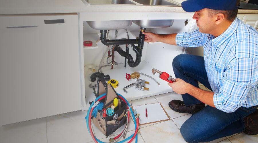 Professional sink repair in Kasbeer, IL